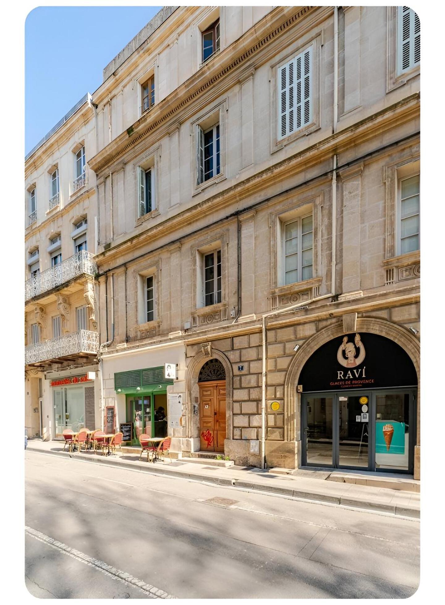 L' Appart Du Centre Historique Charme Et Confort Arlés Exterior foto